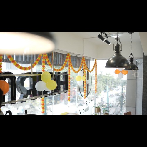 Salon Image
