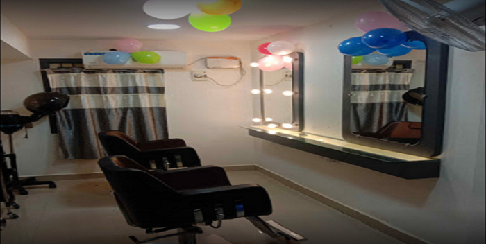 GLOSSY STYLING STUDIO