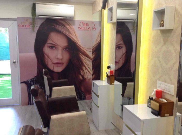 Studio 11 Salon