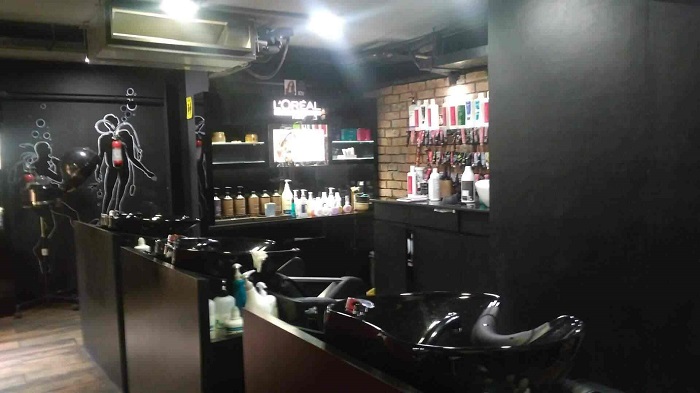 Hakims Aalim Salon