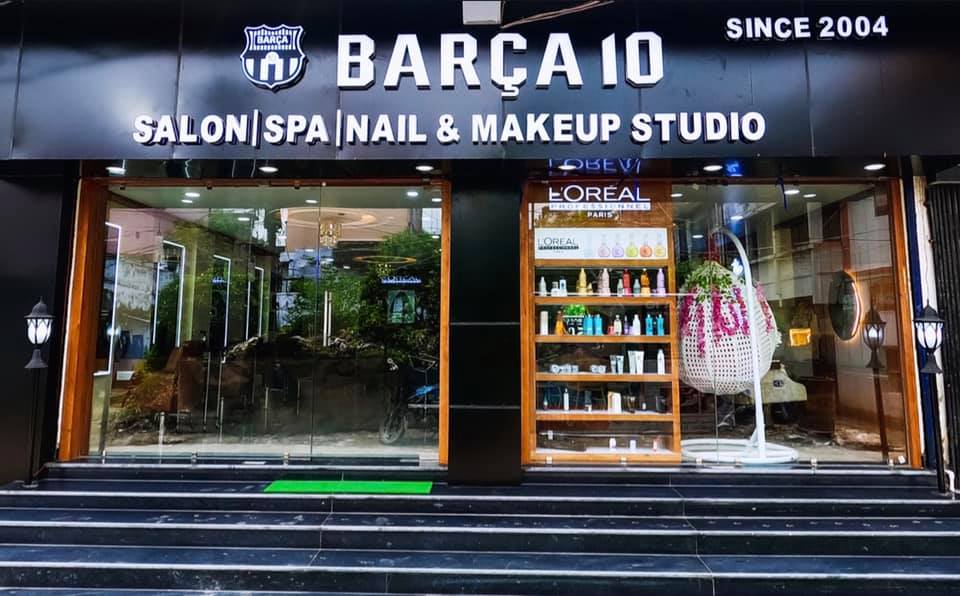 Barca10 Salon