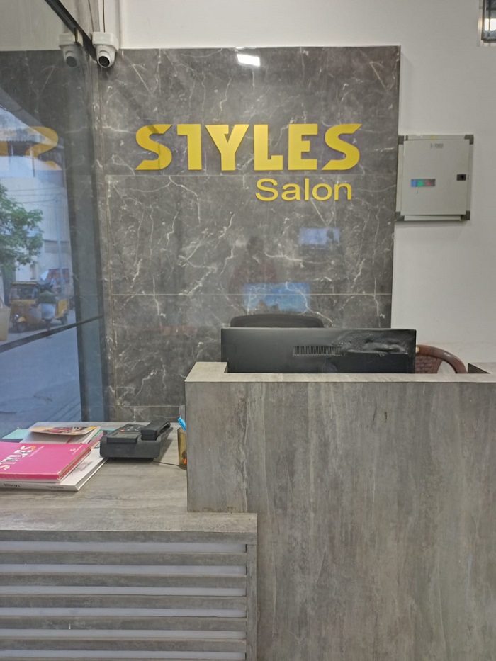 Styles Exclusive Women's salon