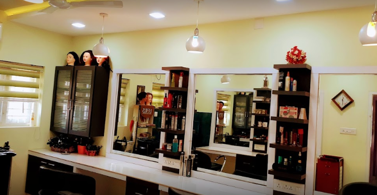 Gaayathri Beauty Clinic