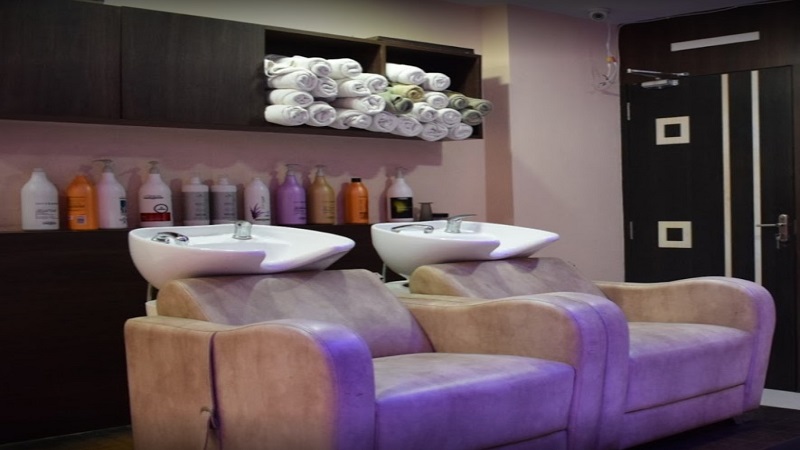 Senrick Premium Beauty Salon