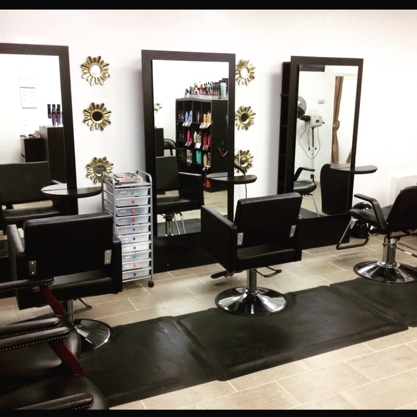Golden Looks Ladies Beauty Center