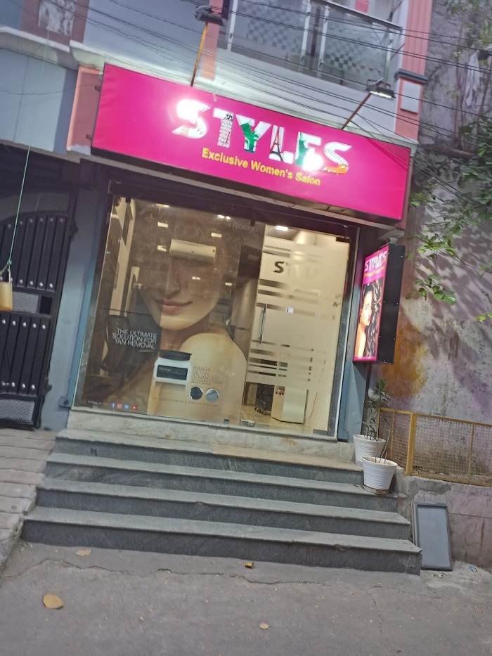 Styles Exclusive Women's salon