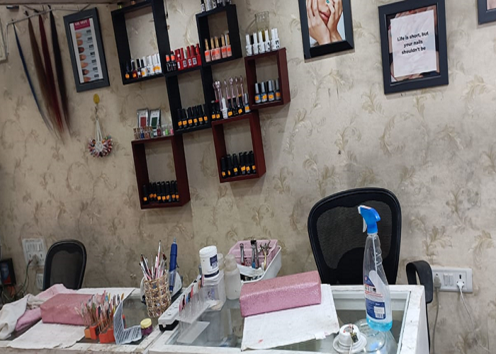 Nail o Bar