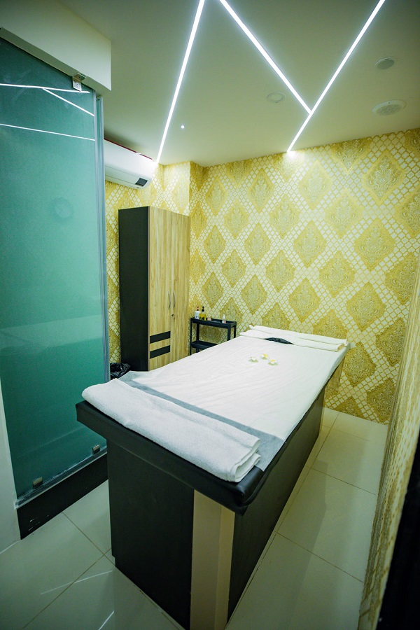 Salon Image
