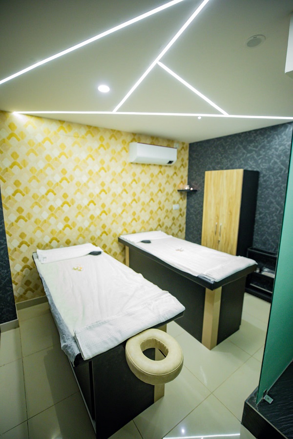 Salon Image