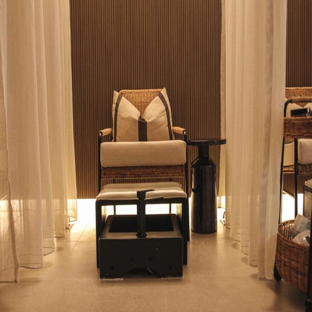 Salon Image