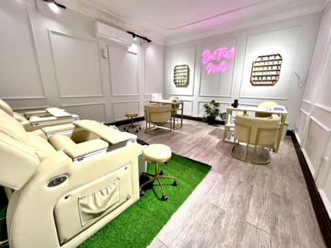 Salon Image