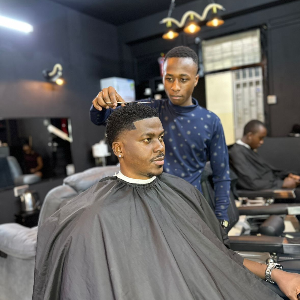 Salon Image