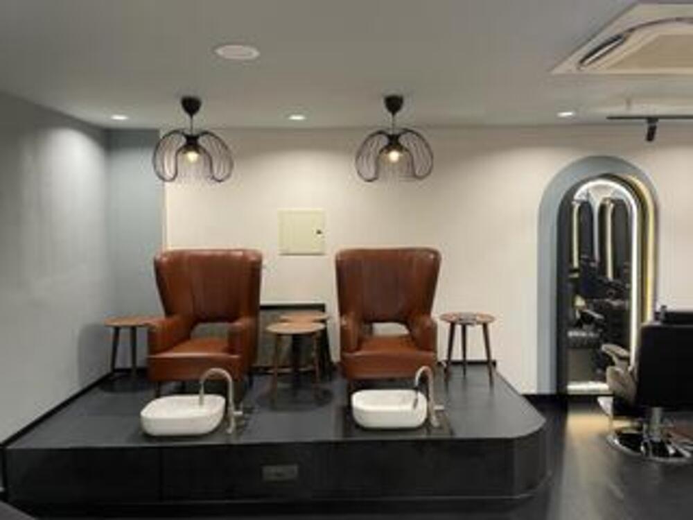 Salon Image