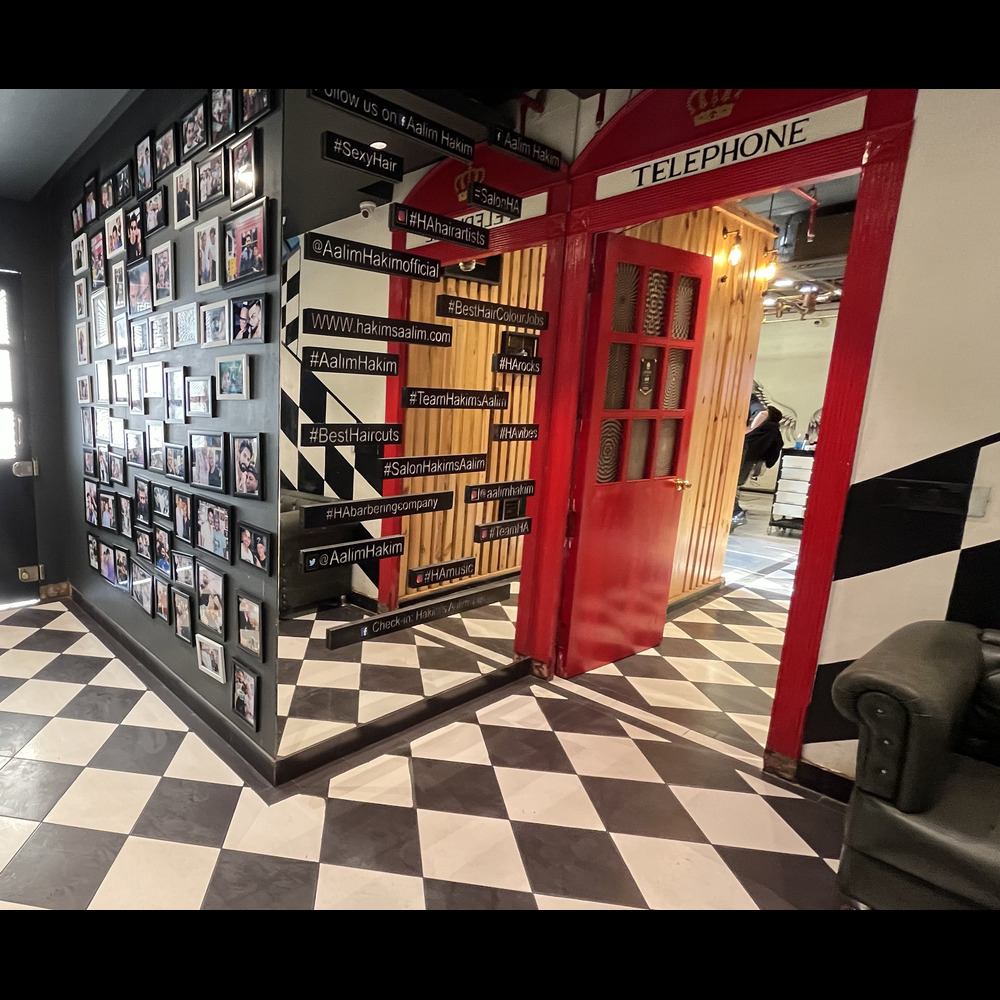 Salon Image