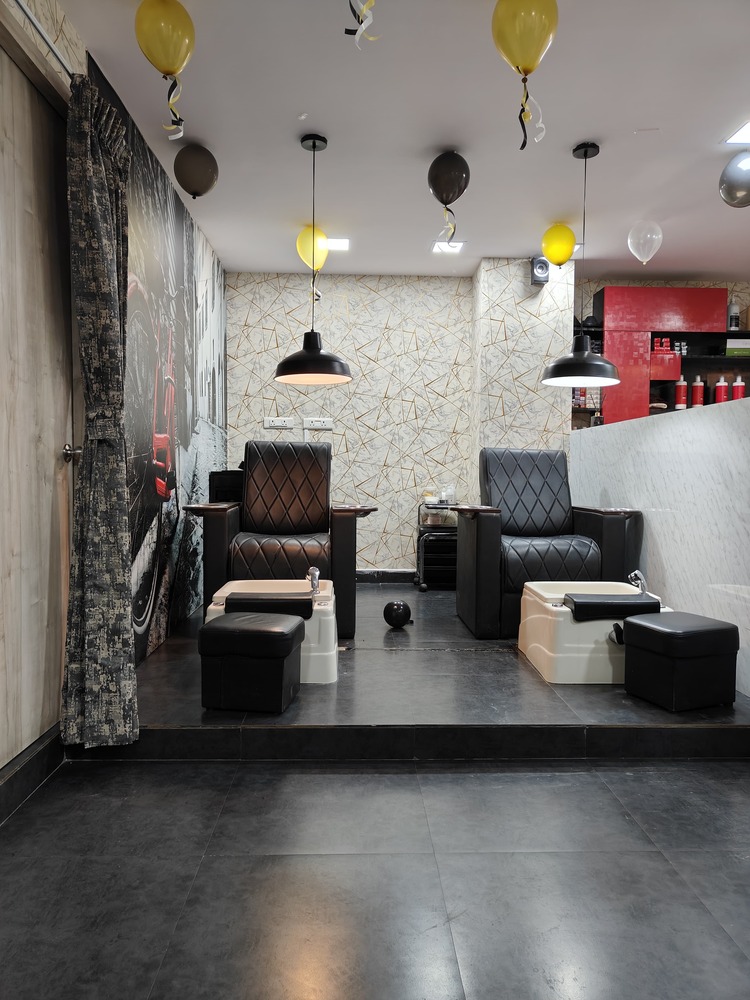 Salon Image