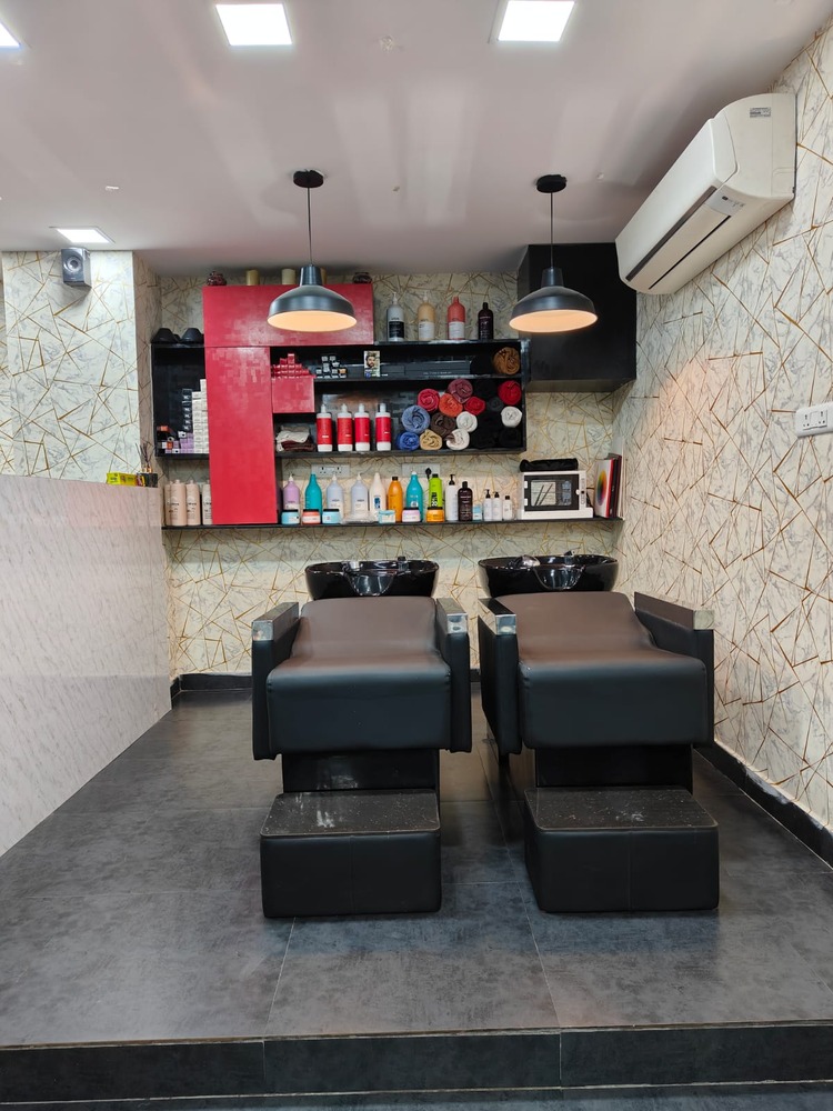 Salon Image