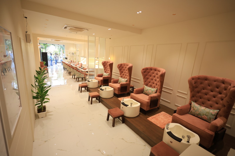 Salon Image