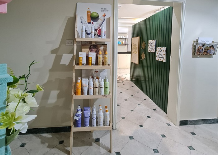 Salon Image