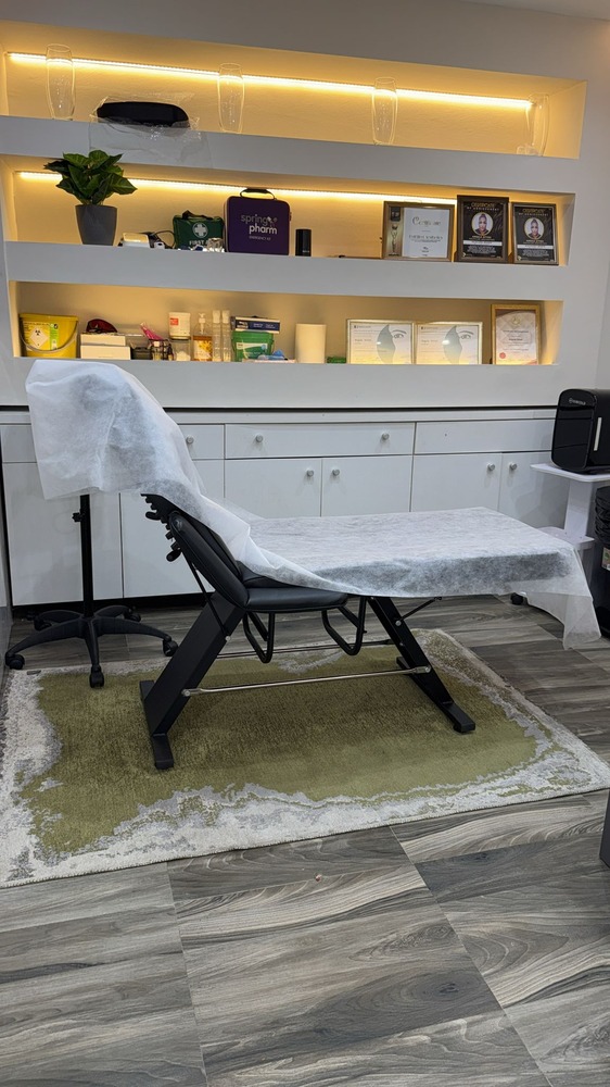 Salon Image