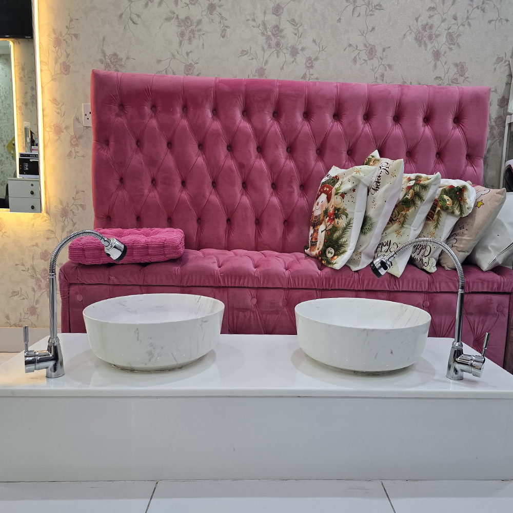 Salon Image