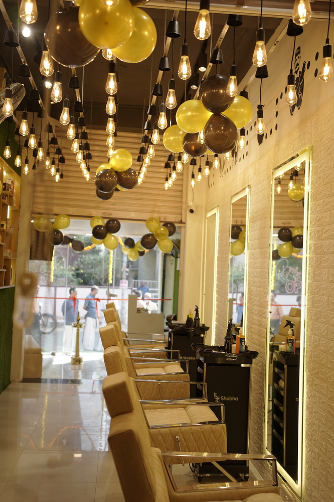 Salon Image