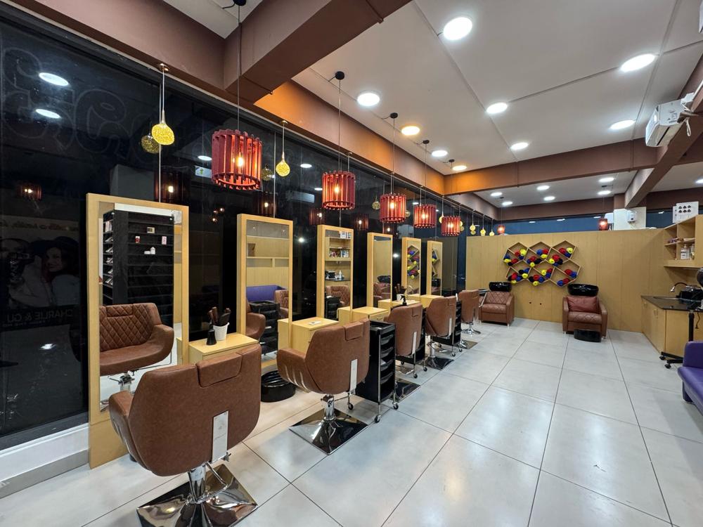 Salon Image