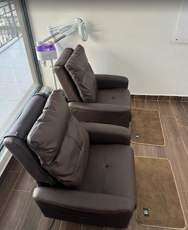 Salon Image
