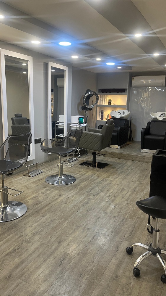 Salon Image