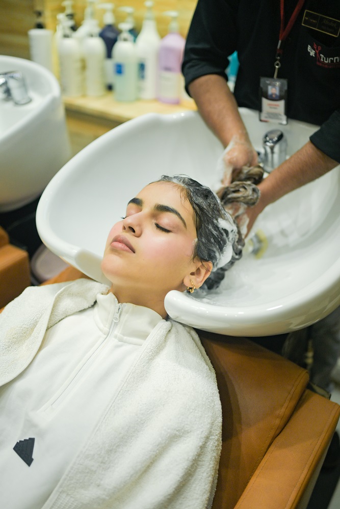 Salon Image