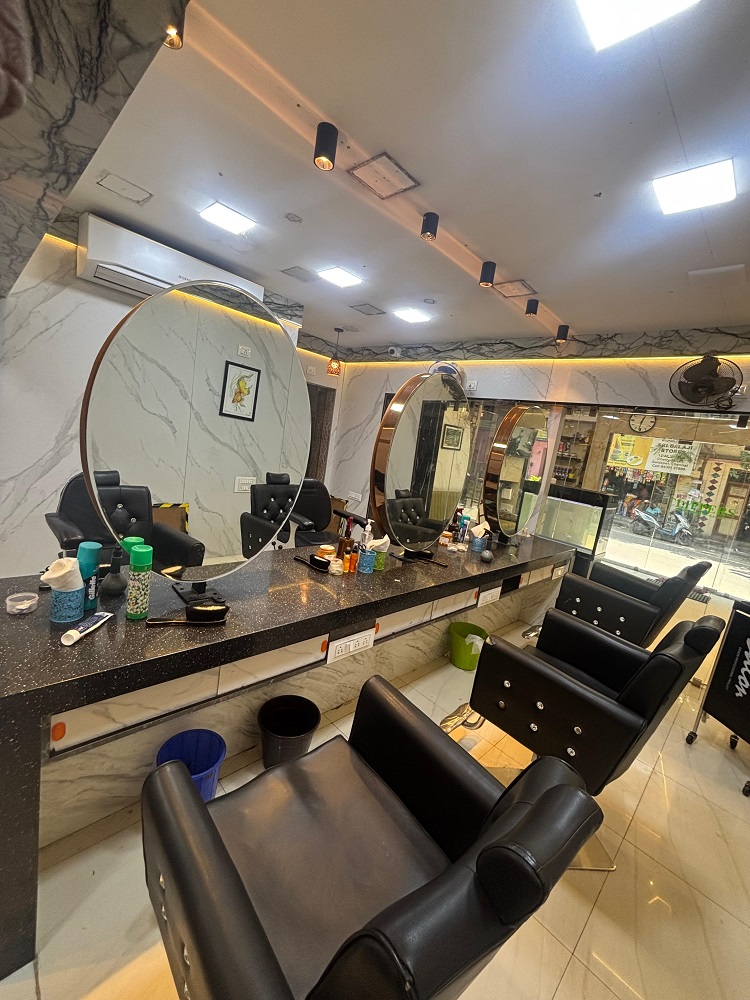 Salon Image