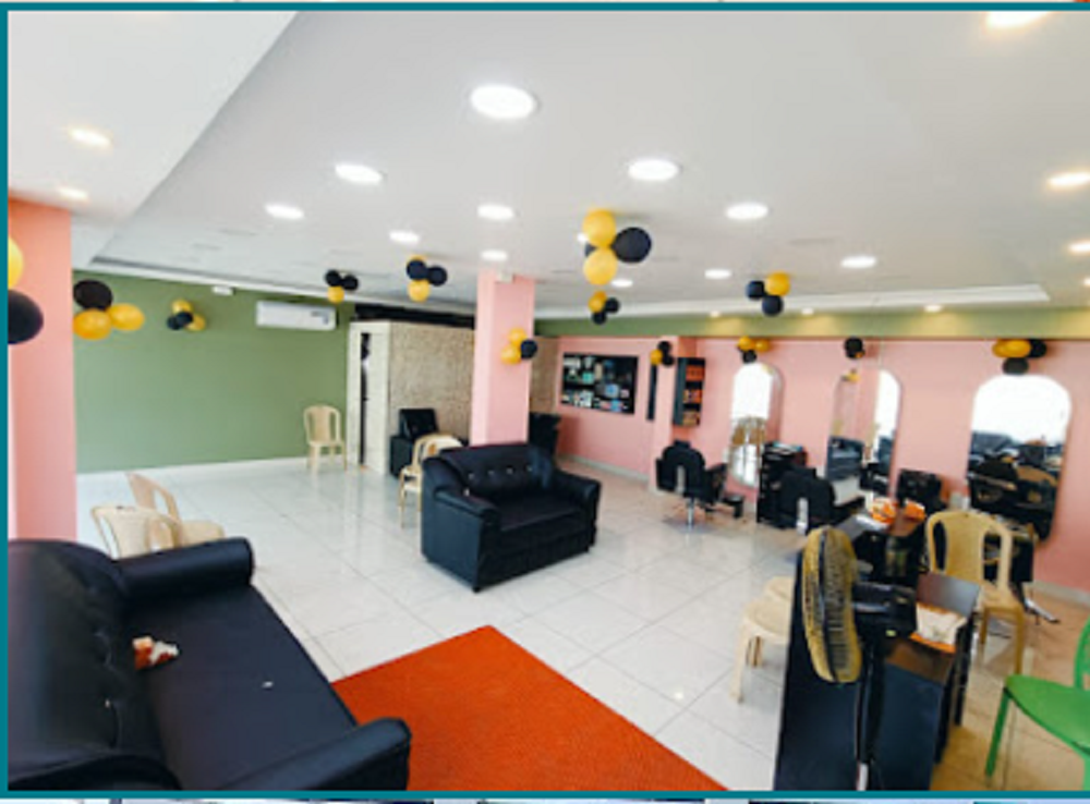 STAR PARK SALOON AND SPA