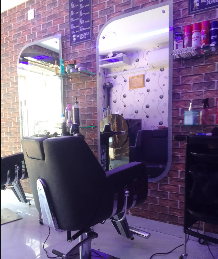 Salon Image