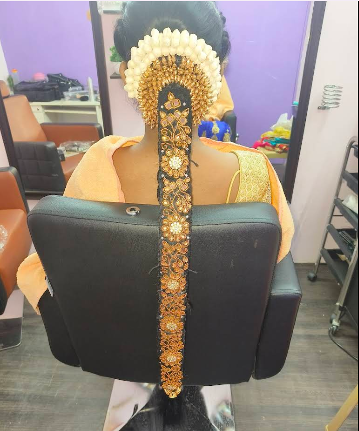 Pavi's Beatuy parlour