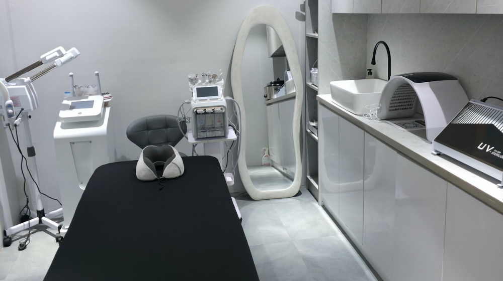 Salon Image