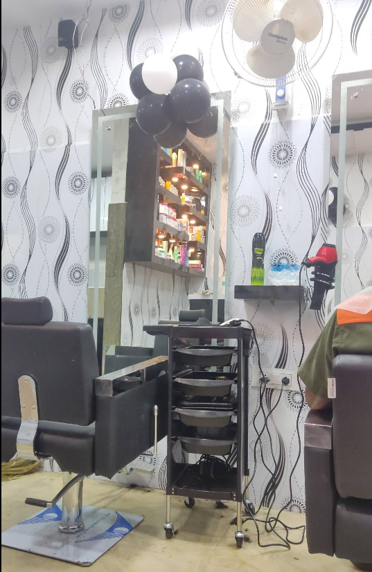 Salon Image