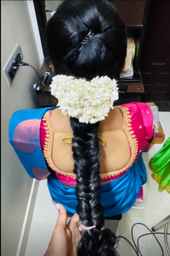 YOGA’S BEAUTY PARLOUR