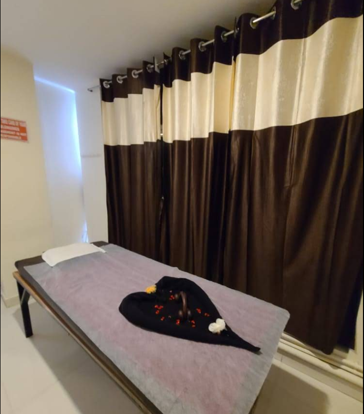 Salon Image