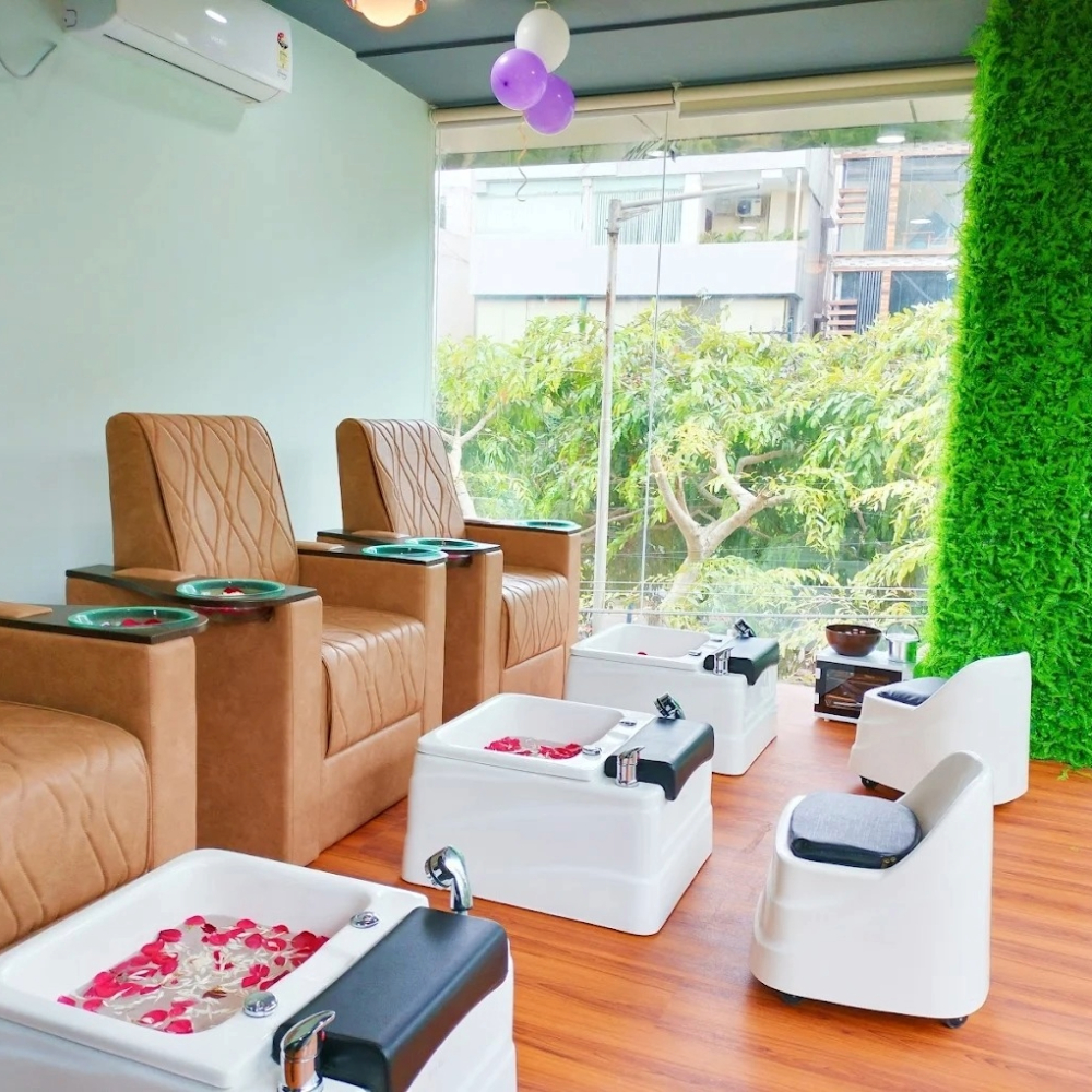 Salon Image