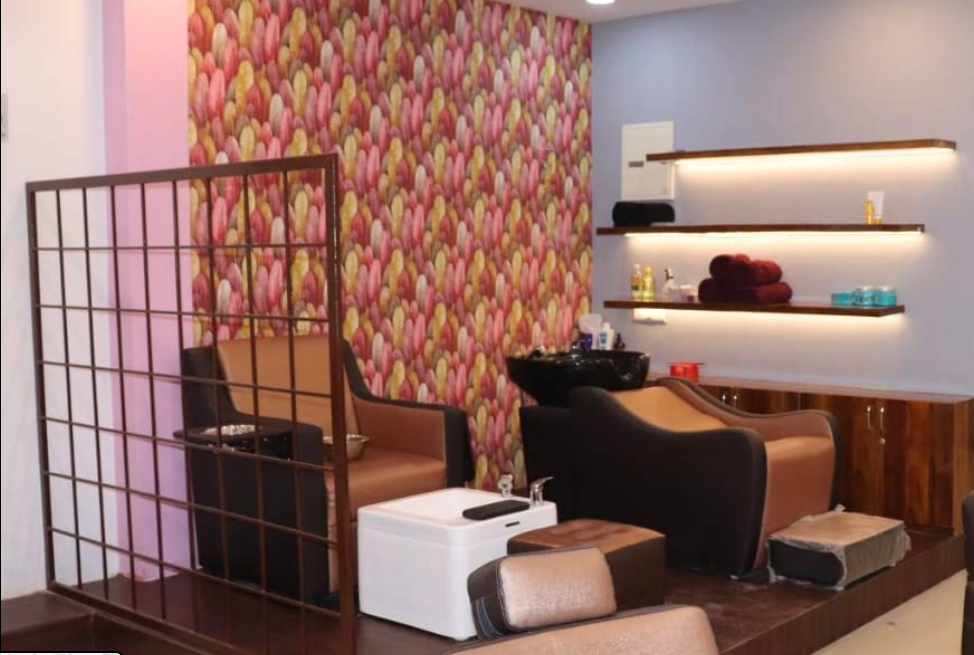 ELITE SPA AND BRIDAL MAKEUP & ACADEMY
